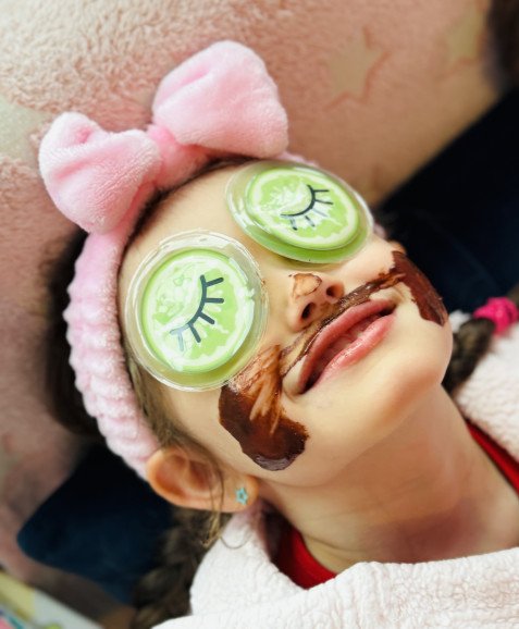 Relax with our cooling cucumber eye masks and chocolate face masks