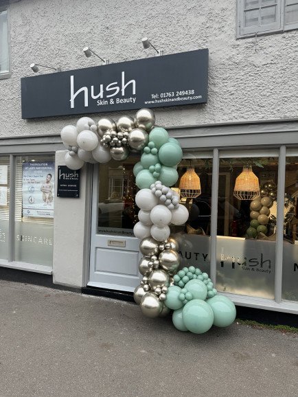 Why not have a balloon set up outside to let your guests know where to go and inside for that extra  wow