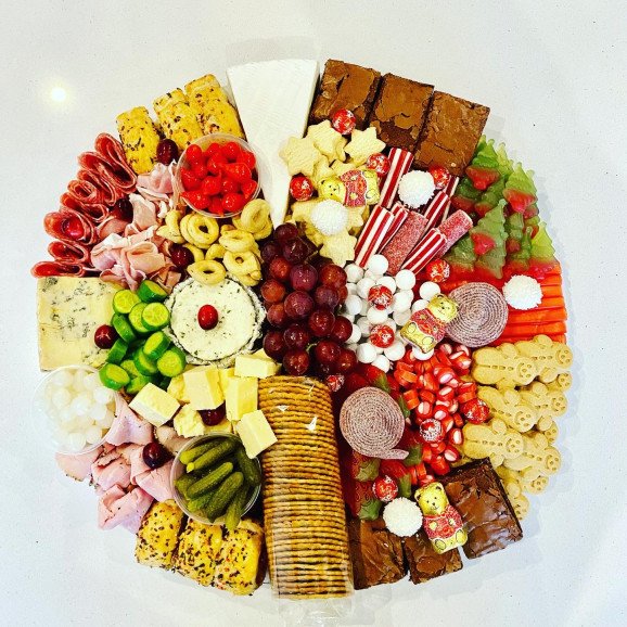 50 cm Half & Half Christmas Platter