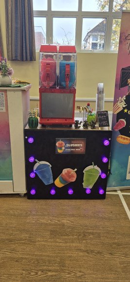 Our circus light Slushy Stand