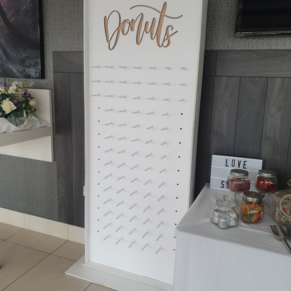 Donut & Prosecco Wall Hire