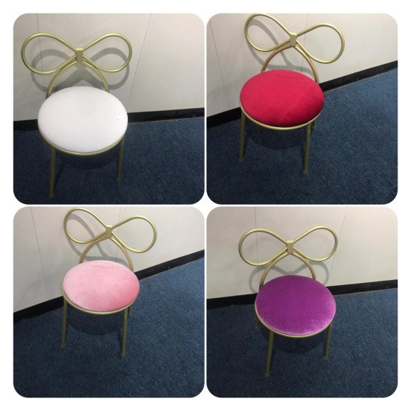 Add the perfect finishing to your daughters birthday party woth our stunning children bow chairs. Available in pink and gold woth different colour cushion