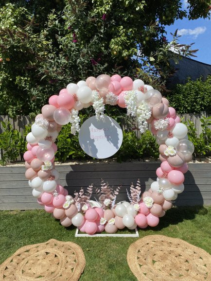 Balloon hoop display, perfect for photo backdrops. We work with you to match your theme with the use of colours and props.