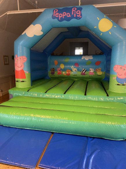 Peppa Pug Bouncy Castle is perfect for your Peppa Pig themed parties. A huge hit with Peppa Pig fans and why not hire our Peppa Pig soft play too