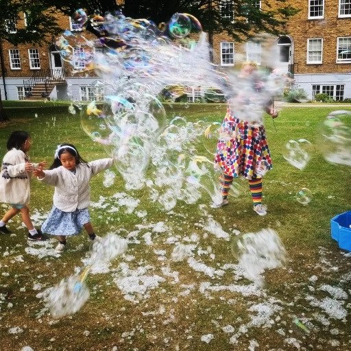 London Bubble Lady